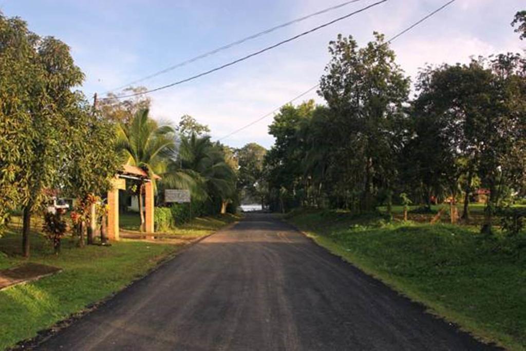 Cabinas Smith 卡维塔 外观 照片